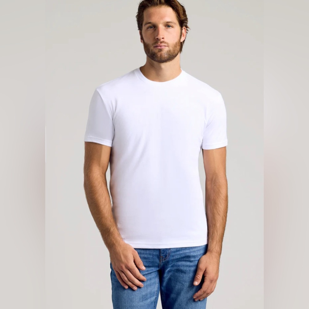 ⭐️ True Classic White Short Sleeve Crew Neck Tee new in bag